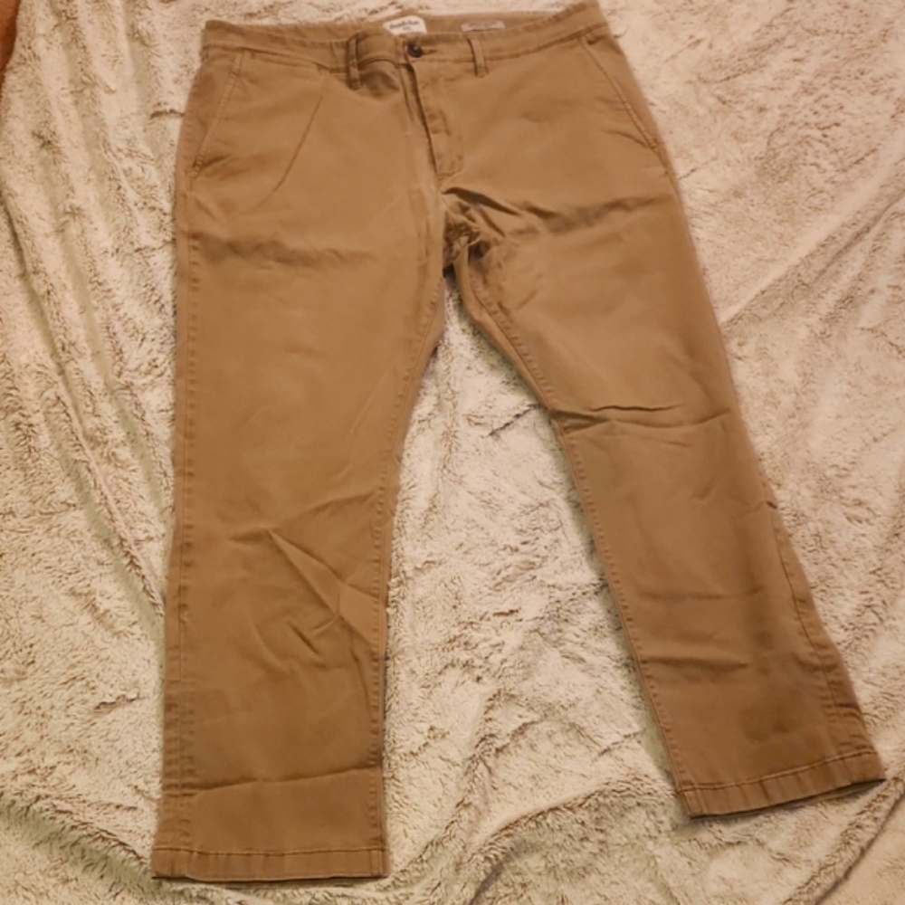 Goodfellow & Co Men's Khaki Chinos